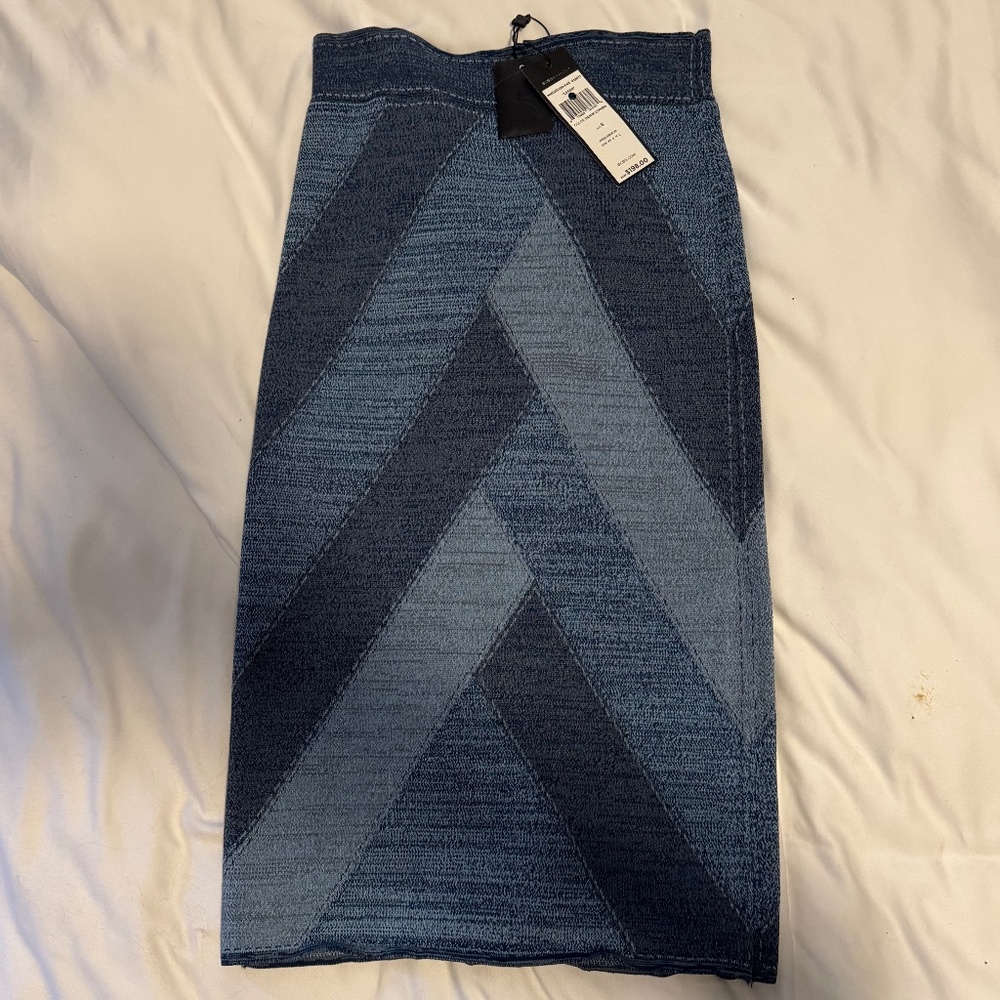 Never worn skirt